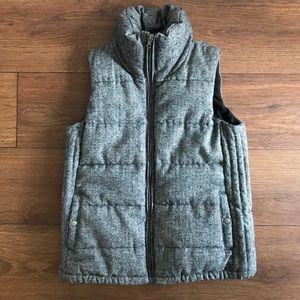 Old Navy Puffer Vest Gray Size Small Womens EUC